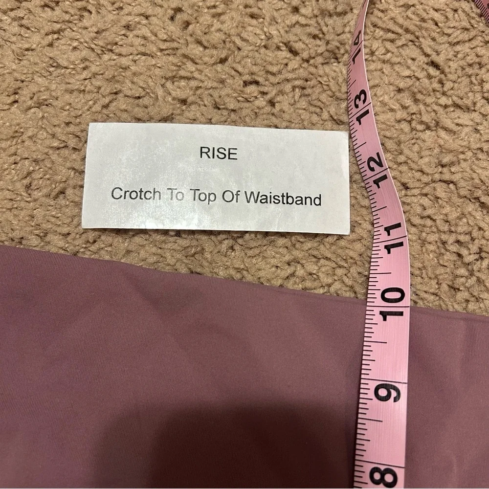 Lululemon | Wunder Under Hi-Rise 1/2 Tight 17” Figue Leggings Women’s Size 10